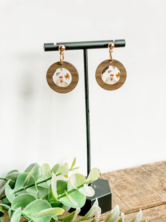 Small Round chicken earrings 🐓